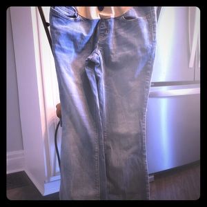 A Pea in the Pod Maternity Jeans